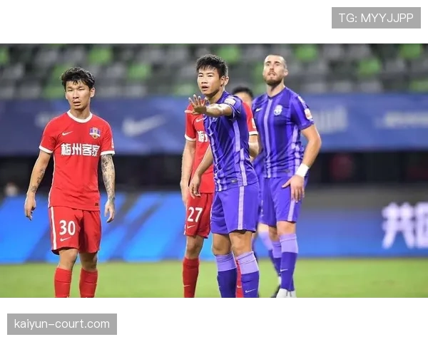 瓜达拉哈拉足球俱乐部近两轮比赛阵容调整,防守端呈现持续稳定状态 瓜达拉哈拉足球俱乐部近两轮比赛阵容调整,防守端呈现持续稳定状态